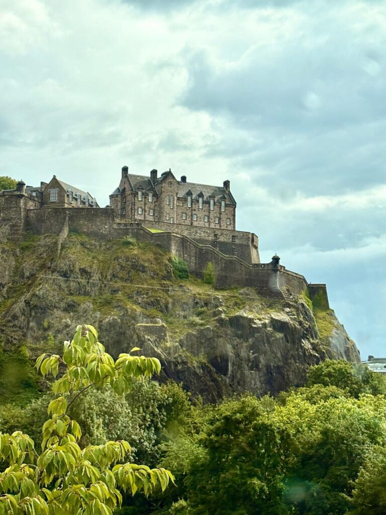 edinburgh castle